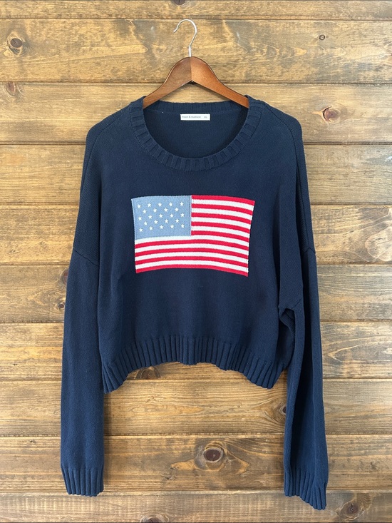 moon & madison Sweaters - moon & madison Navy Crewneck Sweater with Flag Intarsia